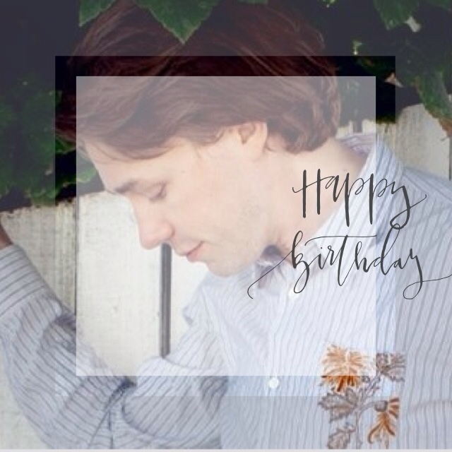Let your birthday be as wonderful as you are! Happiezt birthday to Jonas Bjerre @mew